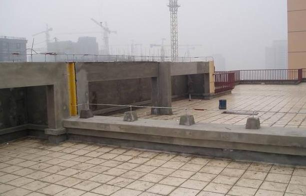 怎樣設(shè)計(jì)建筑物的防雷設(shè)備-一站式服務(wù)更放心【易造】